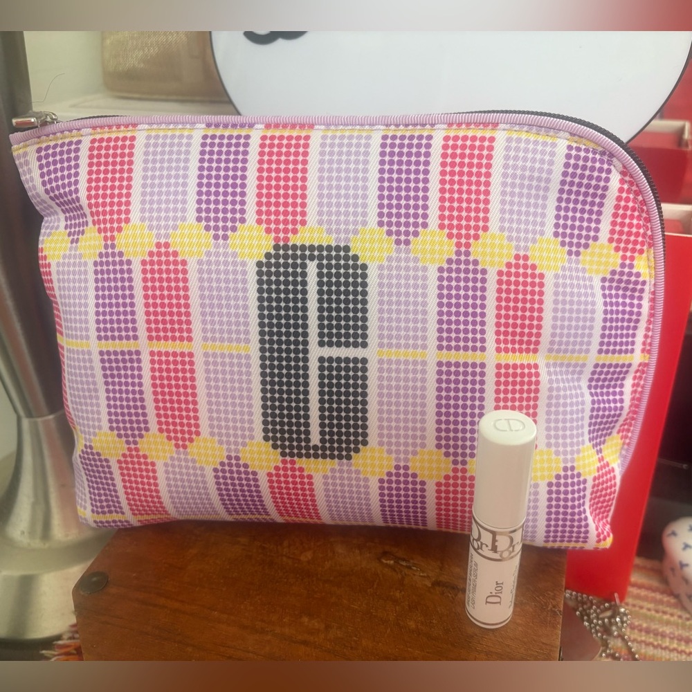 Clinique Cosmetics Bag + Dior Mascara Primer Nwot